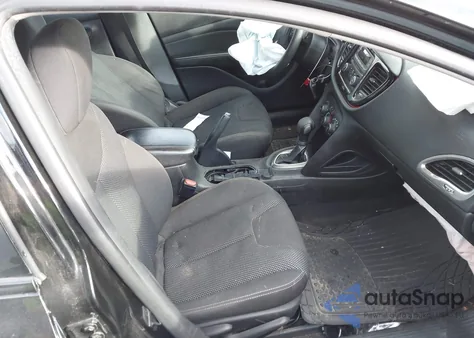 2015 Dodge Dart Sxt z USA, uszkodzony, nr VIN 1C3CDFBB3FD251779